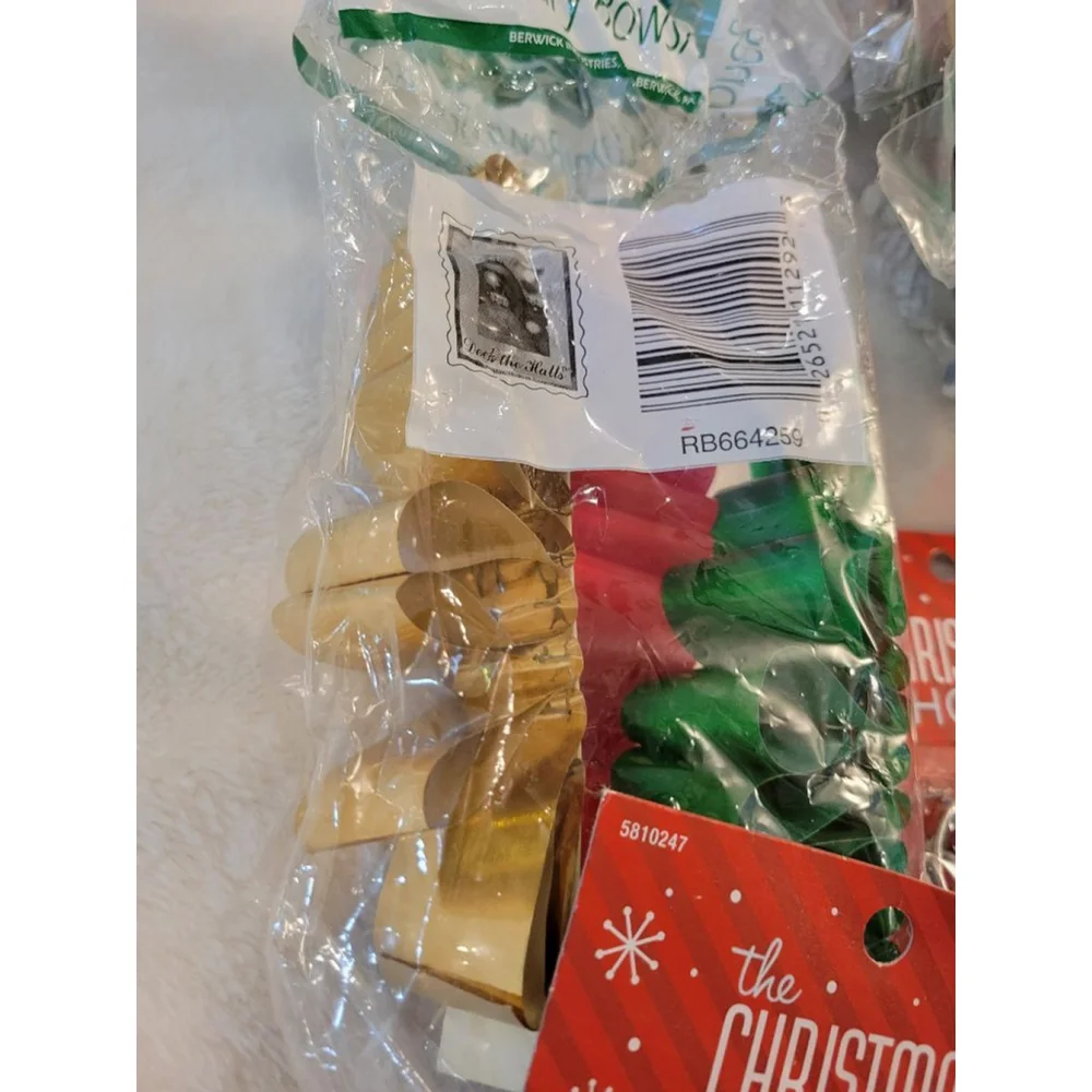 Unbranded assorted gift